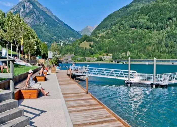Superbe Dans La Vallee De L'eau D'olle. *